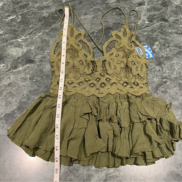 Free People Top XS Intimately Adella Cami Lace Olive Sparrow Green NWT Ruffle - Picture 5 of 10